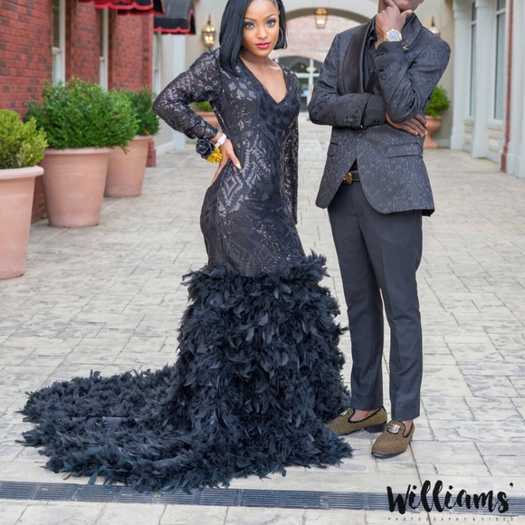 Black prom dress - Picture 2 of 7